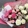 Отзыв о Салон цветов Элегия: Красивые розы и высококлассные услуги