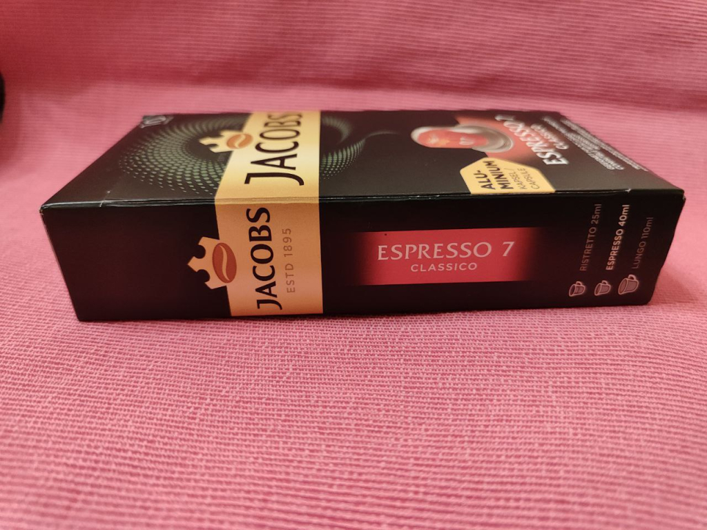 Капсулы Jacobs Espresso Classico 7 - Эти капсулы у меня всегда имеются в запасе.